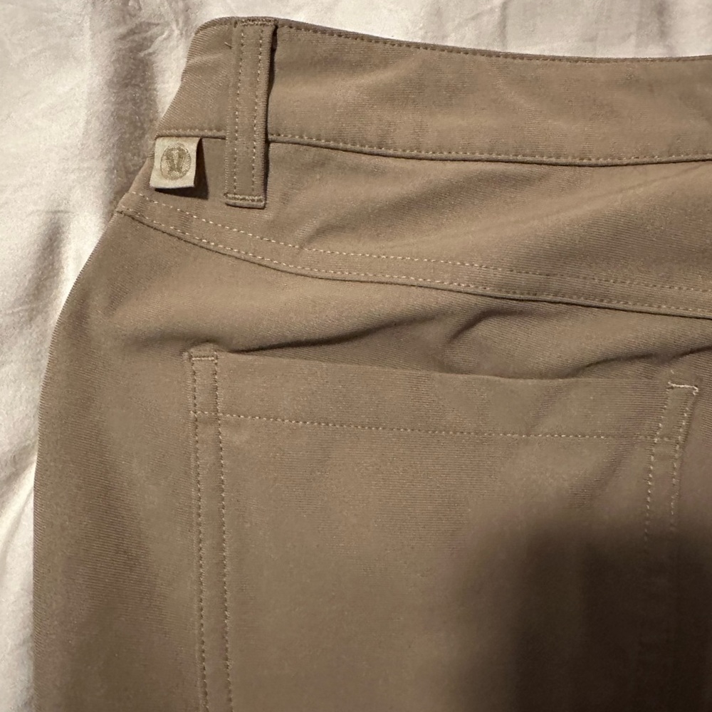 lululemon Men’s Slim ABC Pant - Artifact (Tan) - Picture 4 of 5